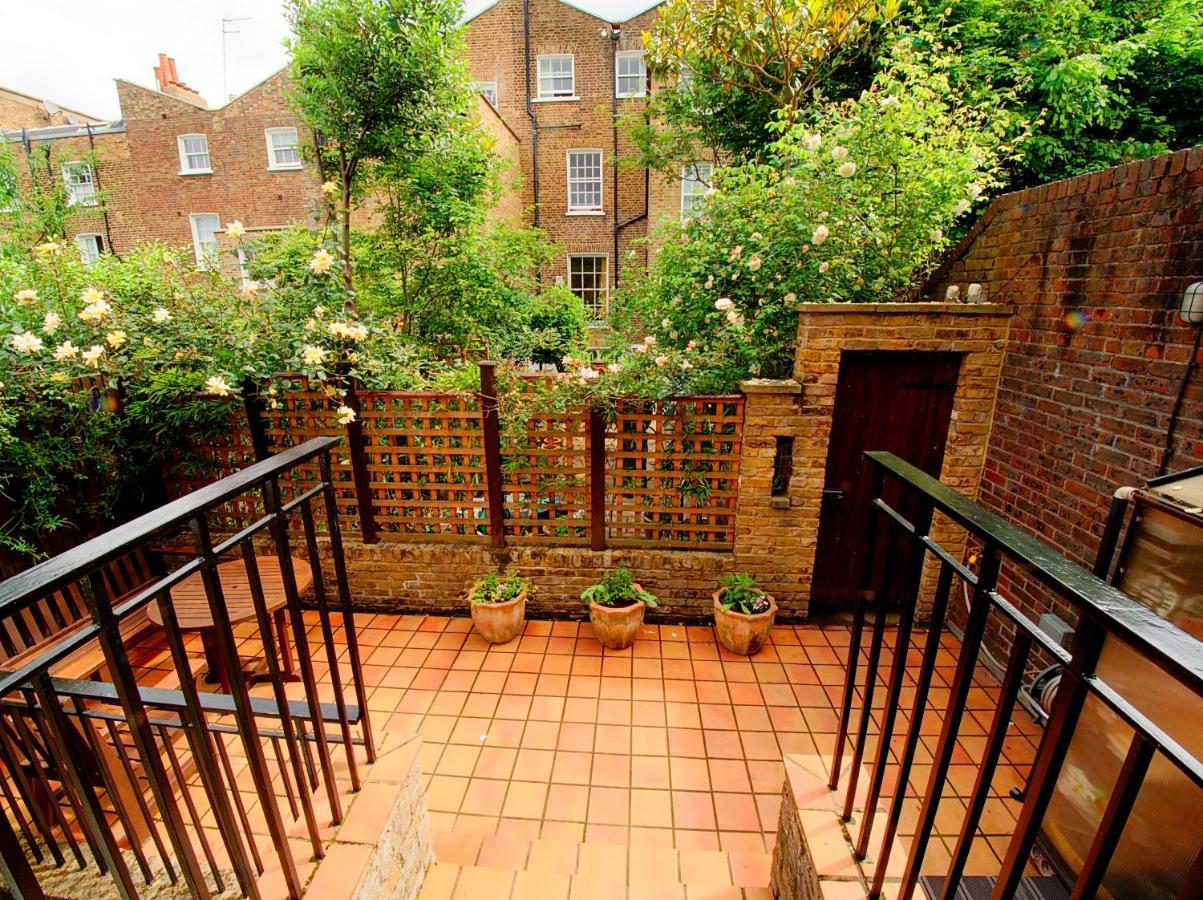 Serene Townhouse With Parking London Exteriör bild